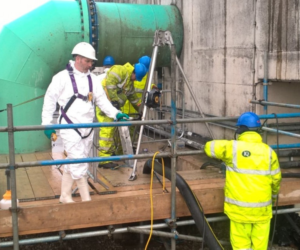 Penstock installation in clean water confined space chamber during critical shutdown