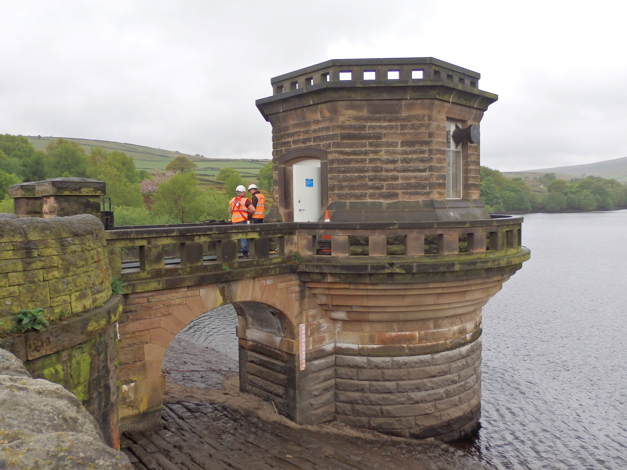 New valve repositioned in reservoir tower