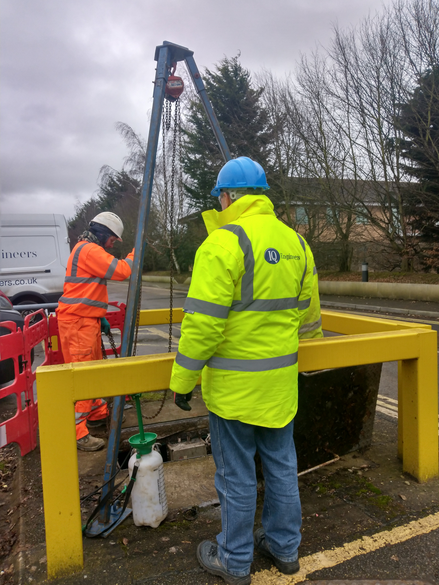 Pump servicing fully trained confined space personnel